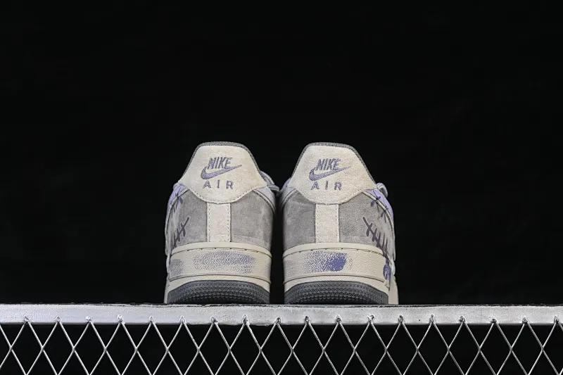 All categories Nk Air Force 1 Air Force series Nk Air Force 1 Low Air Force low-top Nike Air Force 1'07 Low "Band-Aid" Hand-painted graffiti Graffiti band-aid Air Force 1 low-top casual sneakers YD2425-066